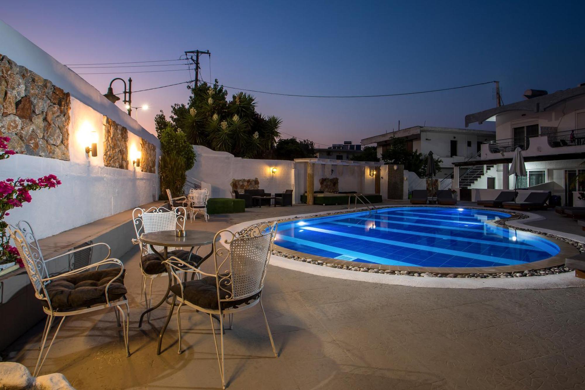 Toulas Studios & Apts No2 فاليراكي المظهر الخارجي الصورة