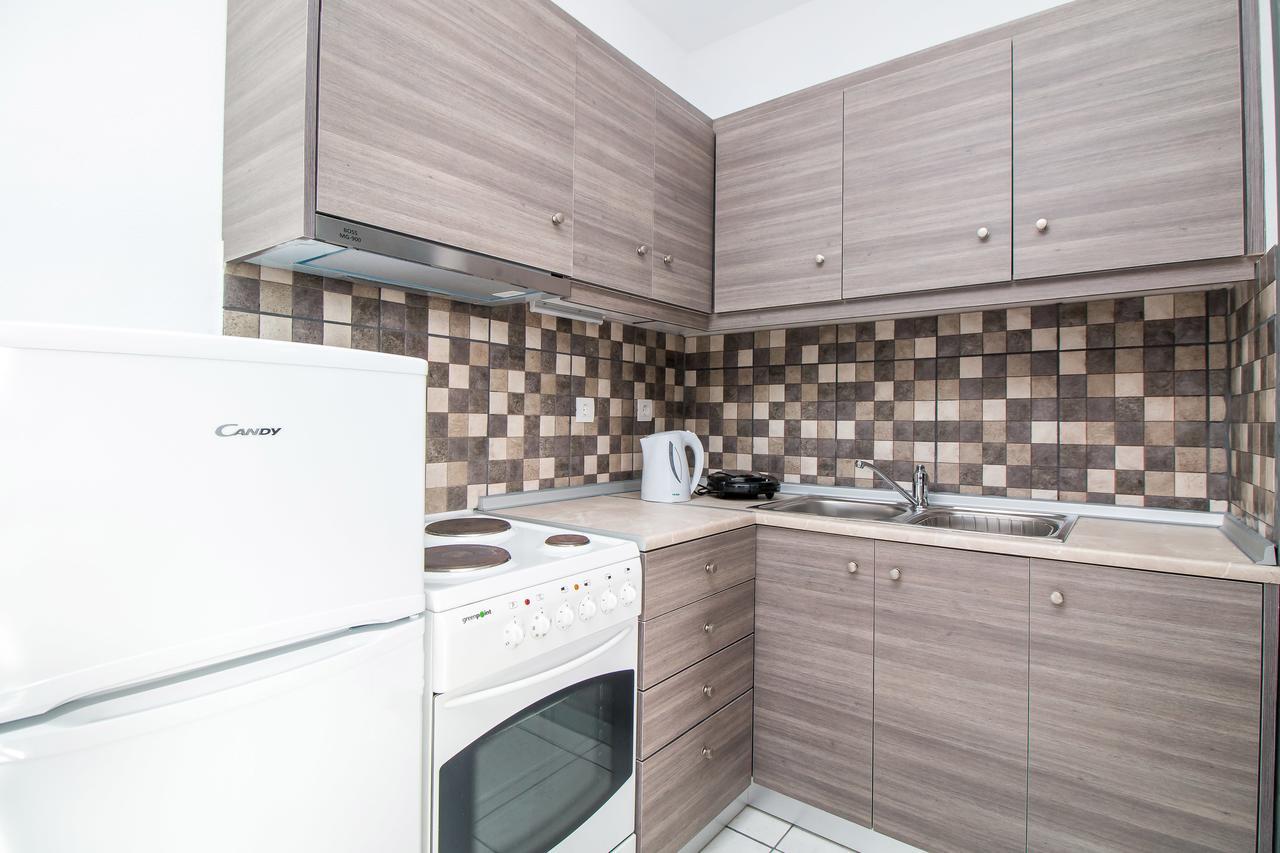 Toulas Studios & Apts No2 فاليراكي المظهر الخارجي الصورة